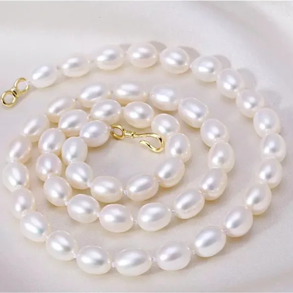 6-7mm Hand Strung Natural Rice Pearl Necklace Earring Set - Picture 3 of 11